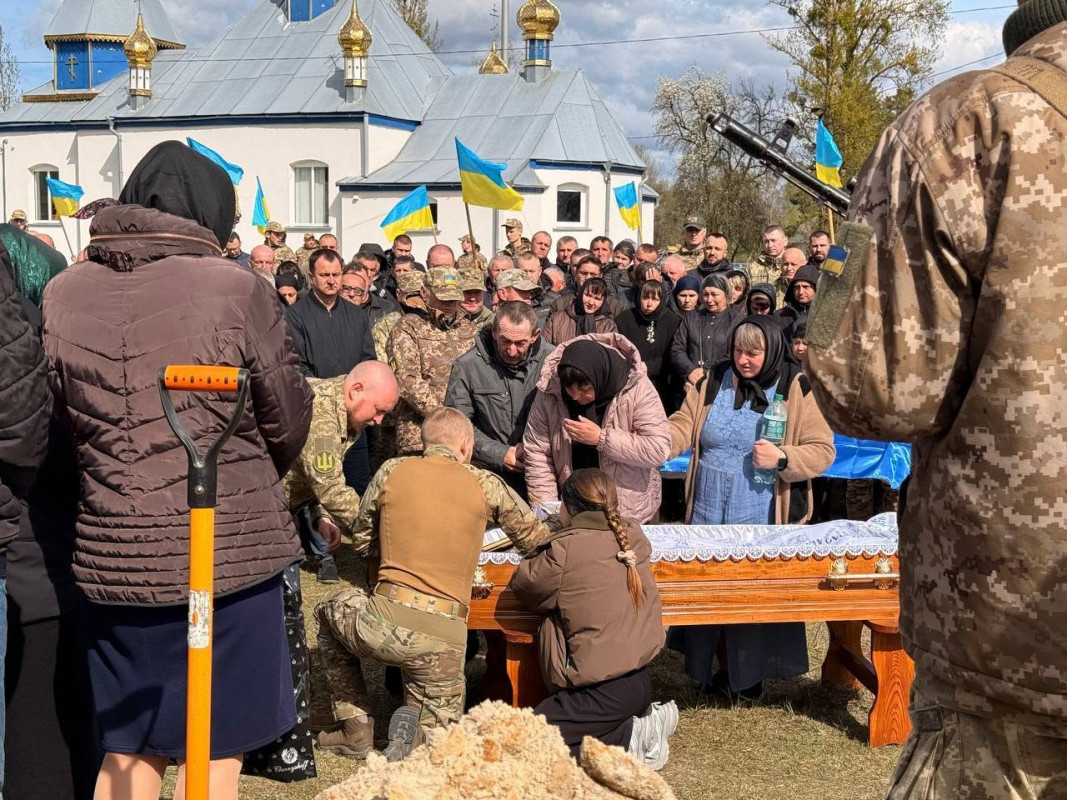 Загинув наступного дня після повернення з відпустки: спогади про 24-річного захисника з Волині Михайла Олексюка