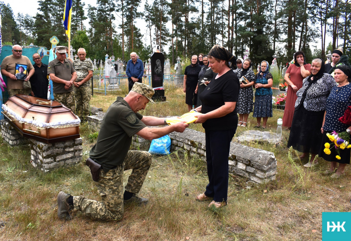 На Волині попрощалися з спецпризначенцем Анатолієм Довжиком