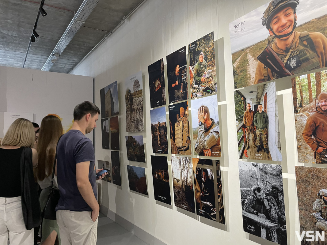 «Небесний фотограф»: у Луцьку відкрили виставку робіт загиблого 25-річного бійця Максима Бурди