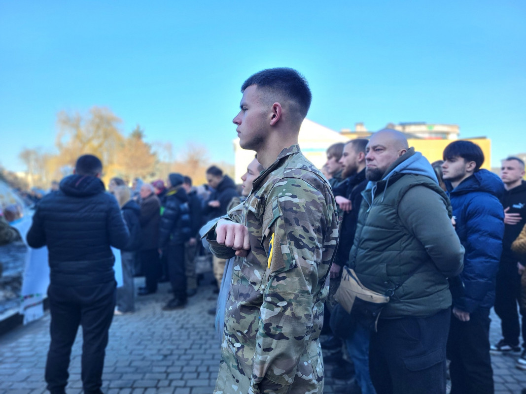 Навіки молодий: на Волині попрощалися з 22-річним Героєм Назаром Кіперчуком