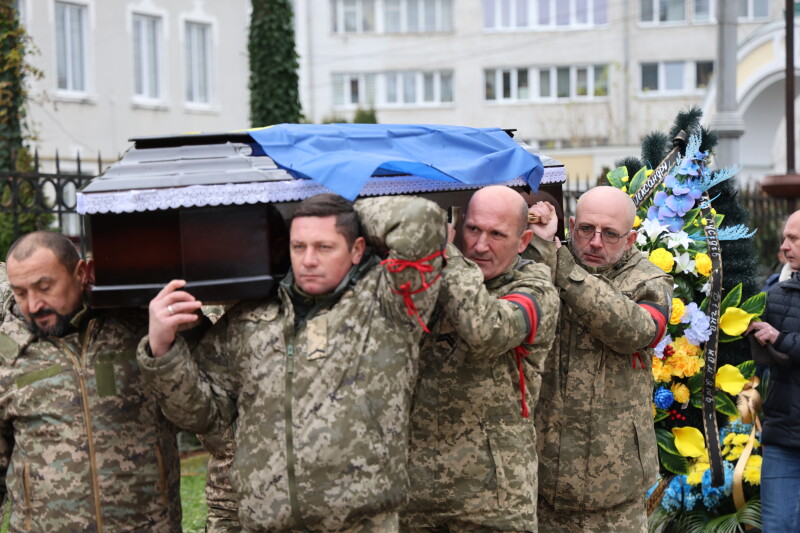 У Луцьку попрощалися з Героями Олександром Веремчуком та Костянтином Голубом