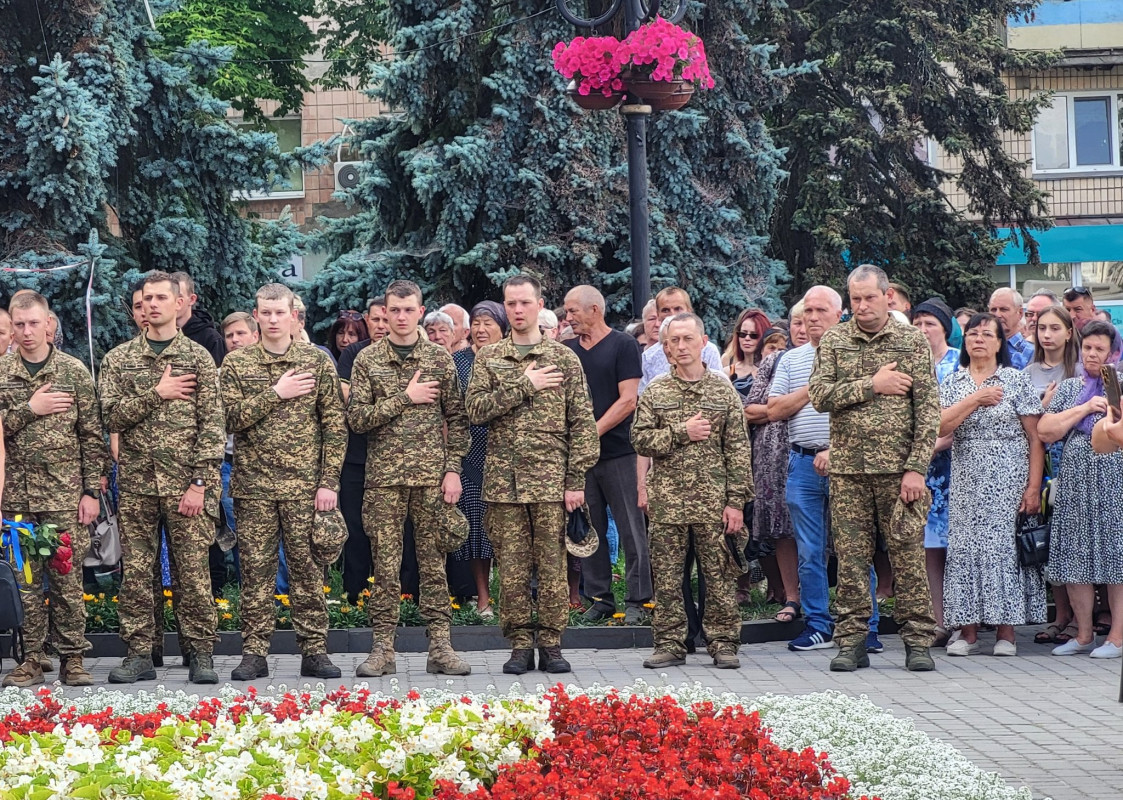 Сини продовжують боротьбу на фронті: на Волині попрощалися з Героями Юрієм Любашовим та Олександром Дубуком