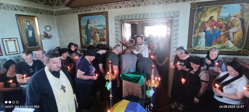 Поховали у переддень 36-річчя: на Волині попрощалися з депутатом, який загинув на фронті