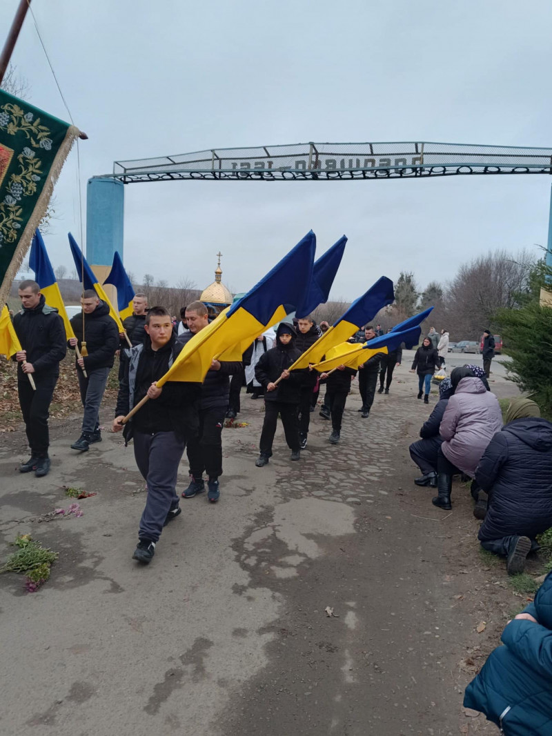 Віддав своє молоде життя за Україну: «на щиті» на Волинь назавжди повернувся Герой Юрій Годлевський