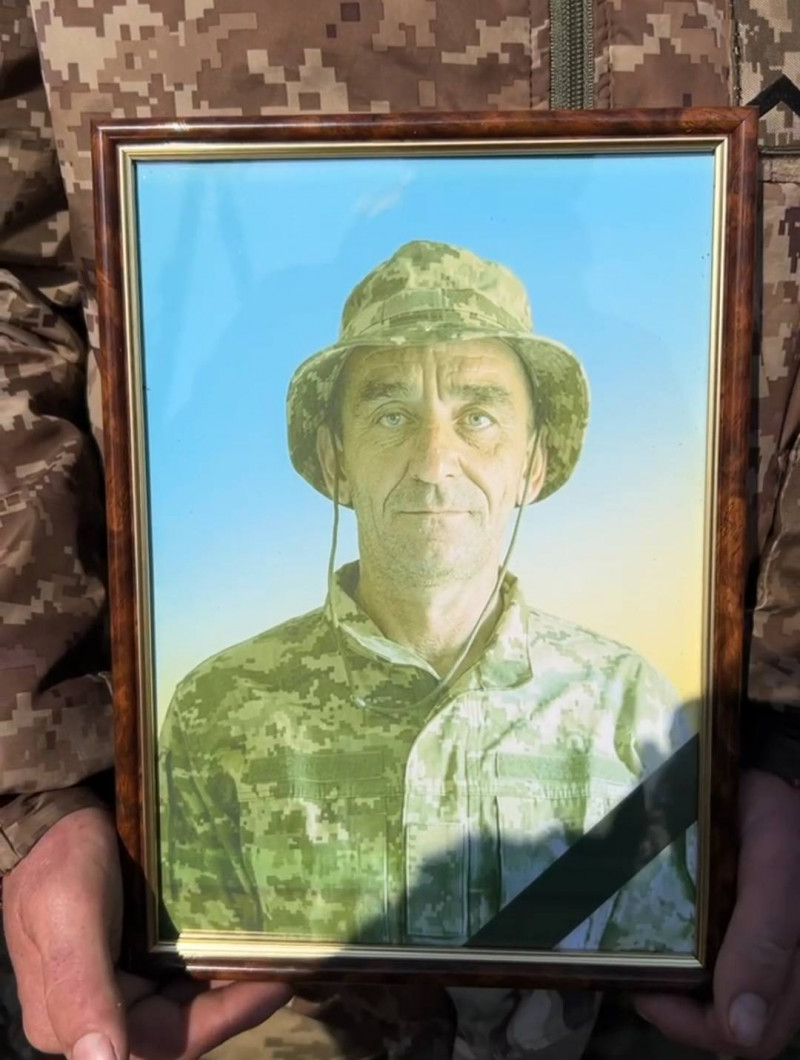 «Не стало захисника для України, для матері – сина, для сестри – брата»: на Волині похоронили Героя Сергія Стеренчука