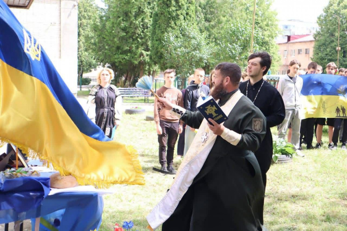 У Луцьку відкрили меморіальну дошку полеглому захиснику Юрію Кошинському