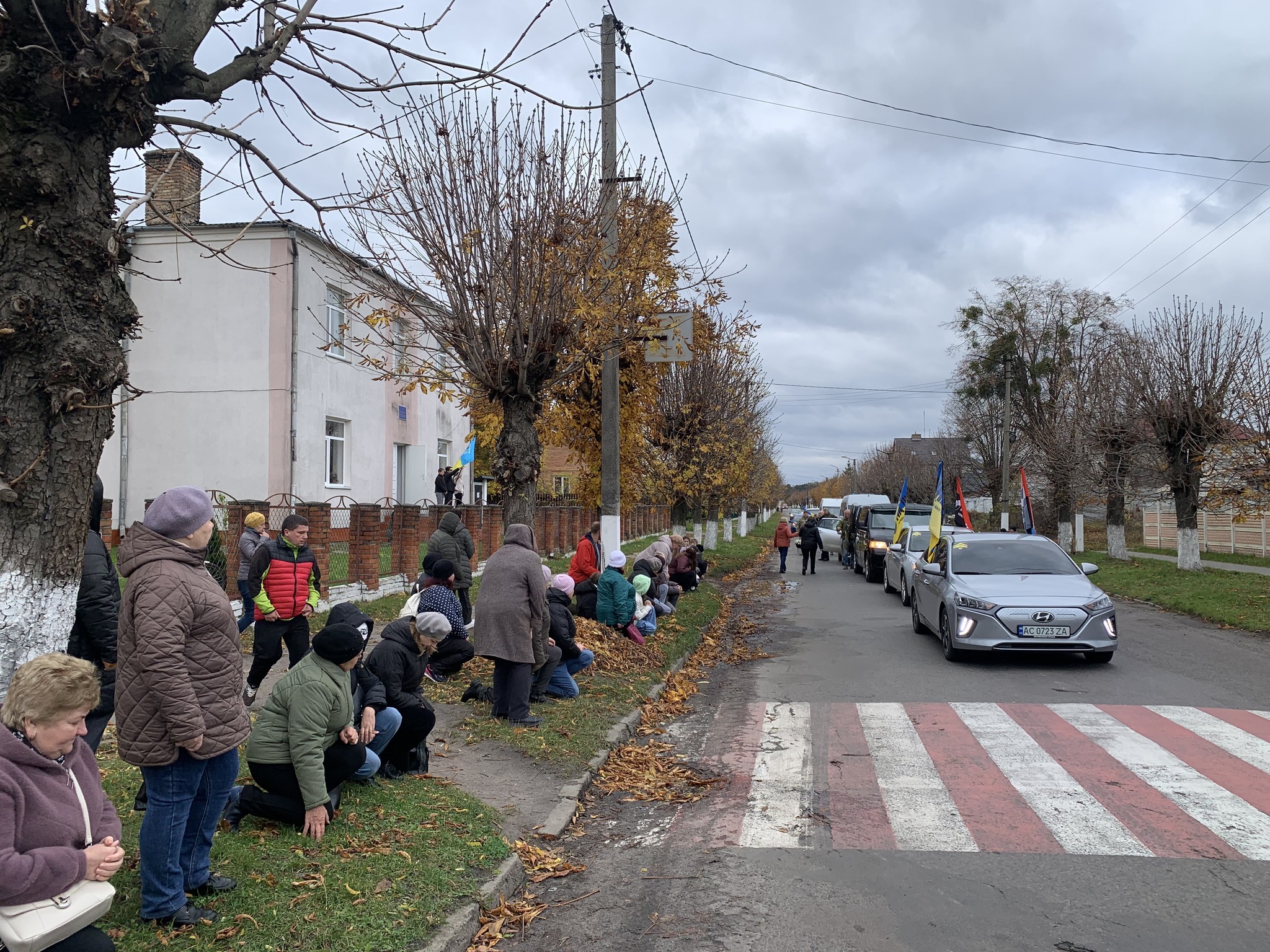 Син втратив батька: на Волині попрощалися з Героєм Петром Масюком