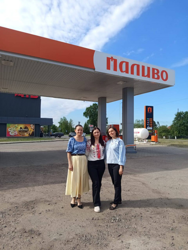 День вишиванки на АЗК «Паливо»: працівники долучилися до всеукраїнської традиції