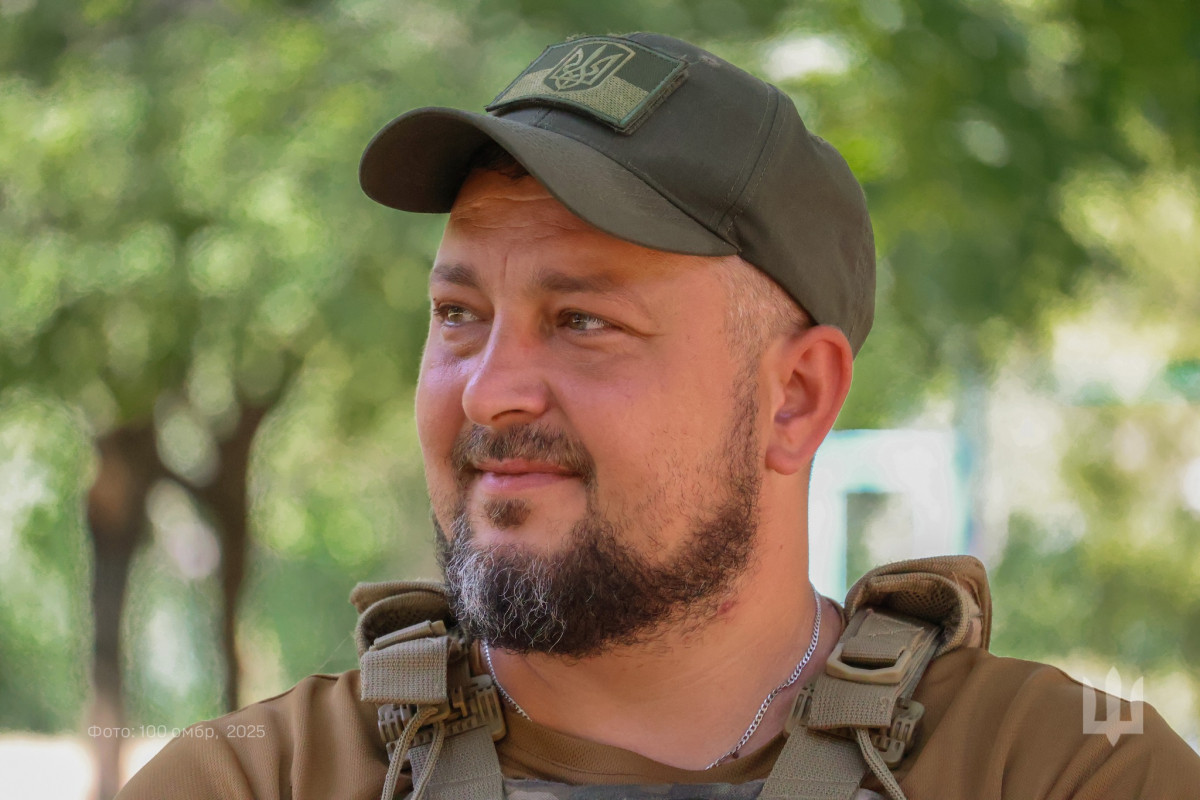 Волинянин 17 років працював на «швидкій», а тепер майже рік евакуює поранених з Торецького напрямку