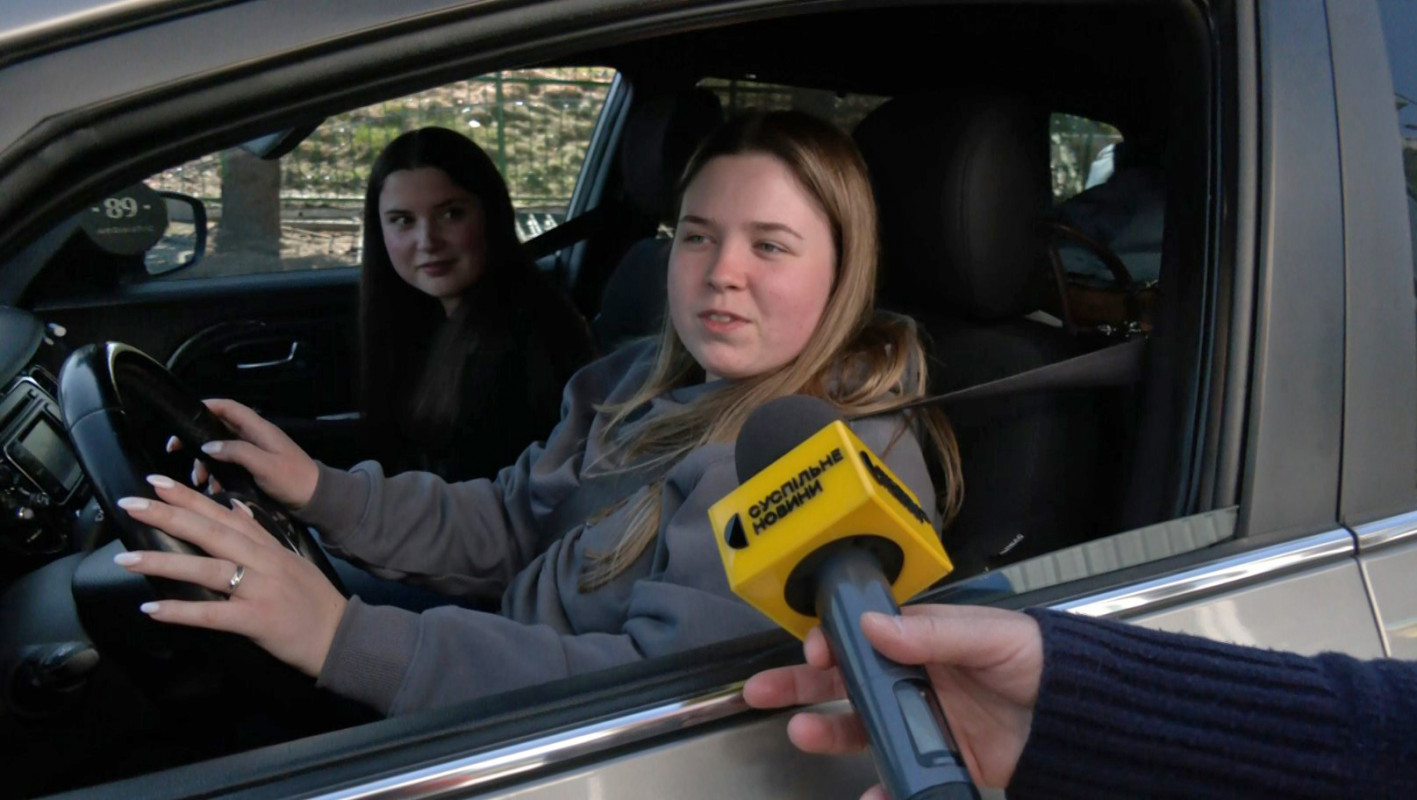 Перед Великоднем зросли черги на кордоні: яка ситуація на волинському пункті пропуску