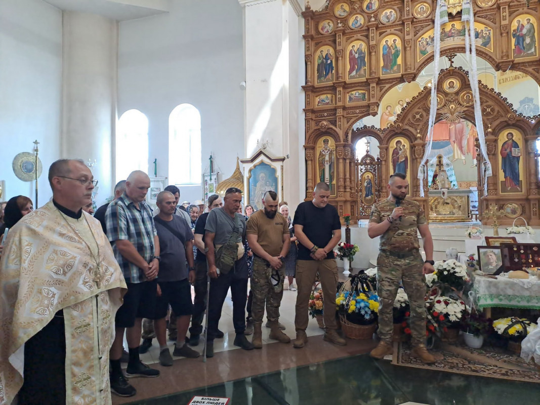 Воїн, який пройшов Афганістан і фронти сучасної війни: на Волині попрощалися з Валентином Ліпичем