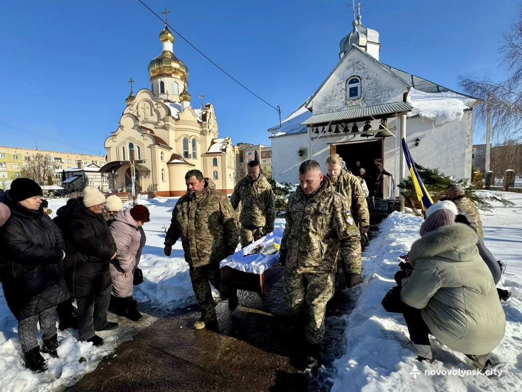 На Волині в останню путь провели захисника Івана Єніна