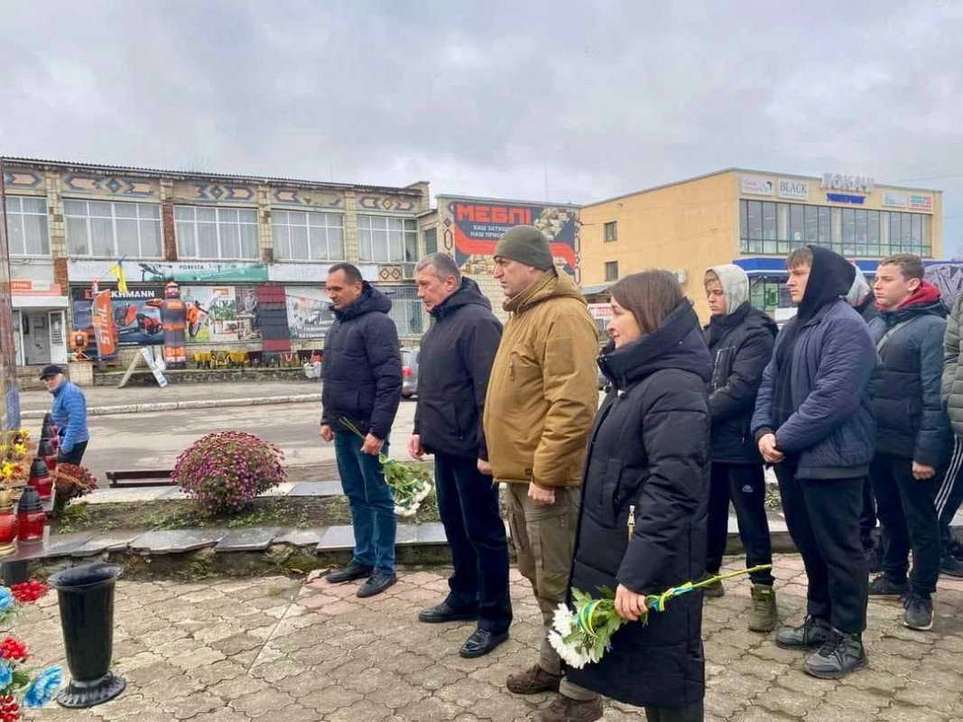 На Волині вручили нагороду захиснику Бахмута