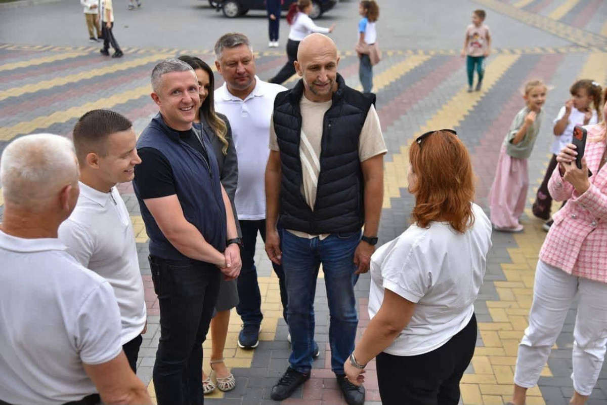 Новий корпус ліцею, тротуари та стадіон: що планують змінити у Заборольському окрузі Луцької громади