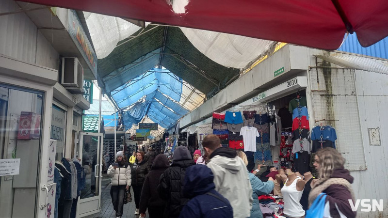 Скільки коштує зимовий одяг на ринках у Луцьку?