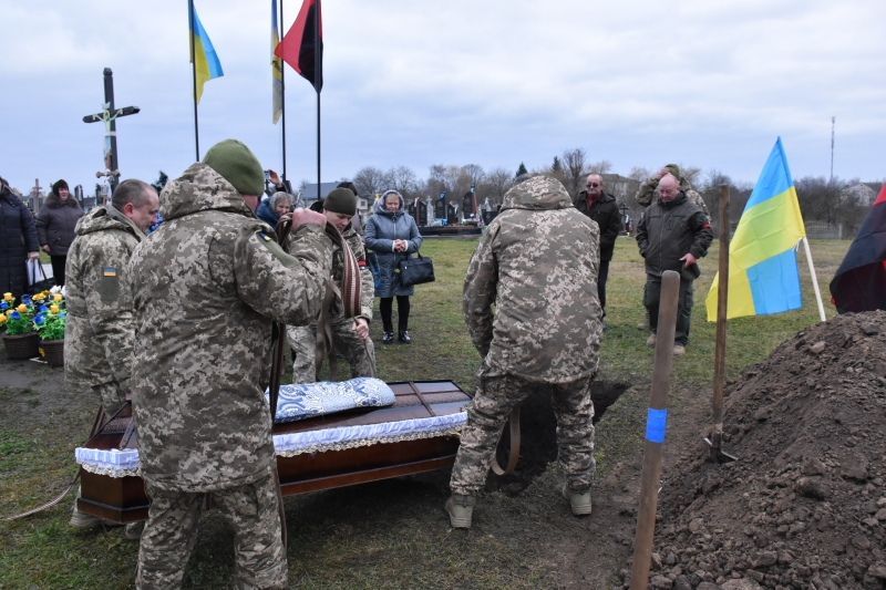 На Волині попрощалися з Героєм Володимиром Солтисом