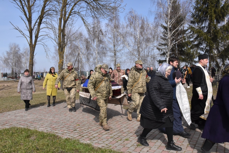 Загинув у жовтні 2025 року: на Волині відбулось прощання із захисником Тарасом Шавлаєм
