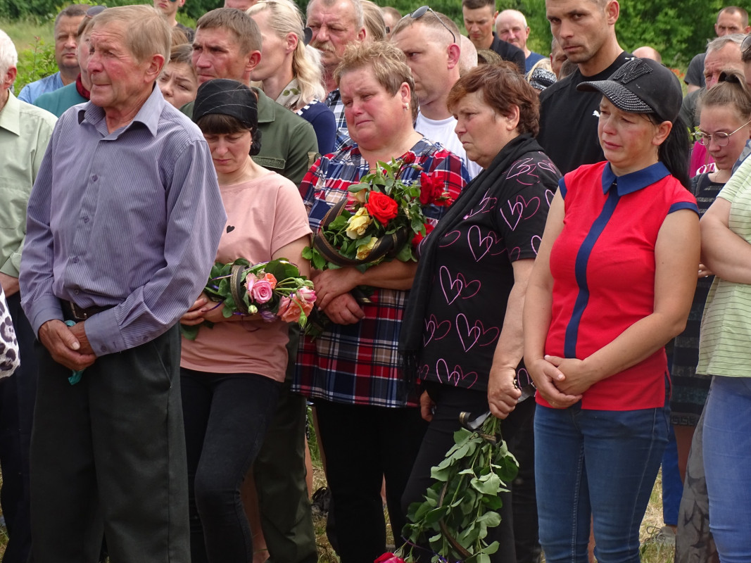 Не дожив декілька тижнів до дня народження: на Волині попрощалися із полеглим Героєм Сергієм Карпуком