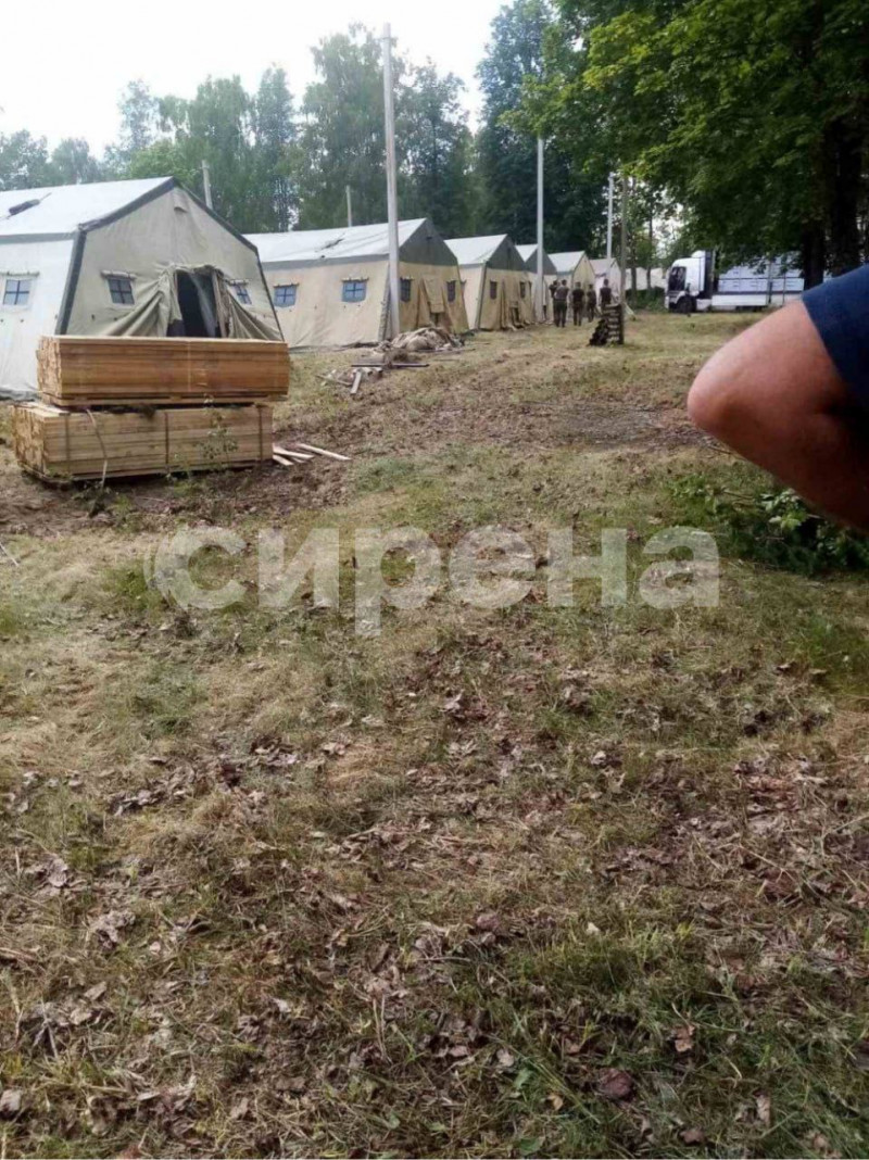 Показали фото польового табору в Білорусі, де, ймовірно, розміститься ПВК «Вагнер»