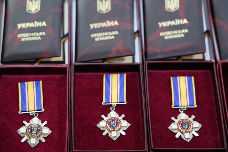 «За мужність»: 10 військових Луцької громади посмертно відзначили орденами