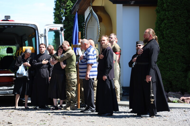 Навіки 51: на Волині попрощались з Героєм Олександром Голотюком