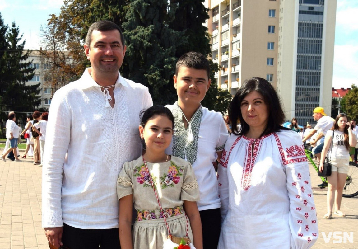 «Сім’я — це місце, де тебе чекають»: відомі волиняни — про свої родини