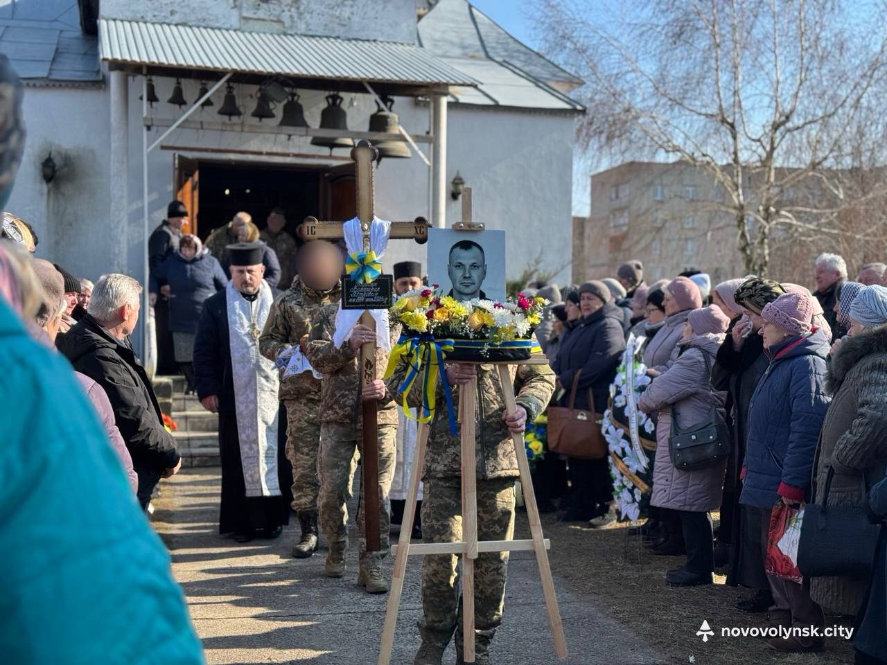 Внаслідок хвороби його серце перестало битися: на Волині попрощалися із Захисником України Володимиром Киричуком