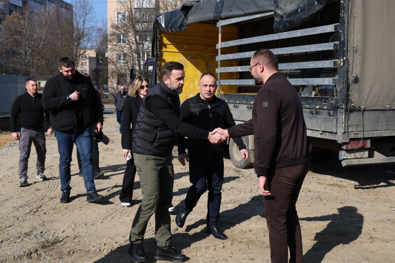 Роботи планують завершити до кінця травня: у Луцьку триває будівництво ветеранського простору