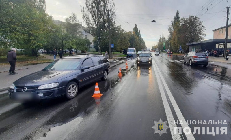 У Луцьку на «зебрі» водій збив 17-річну дівчину: постраждала у лікарні