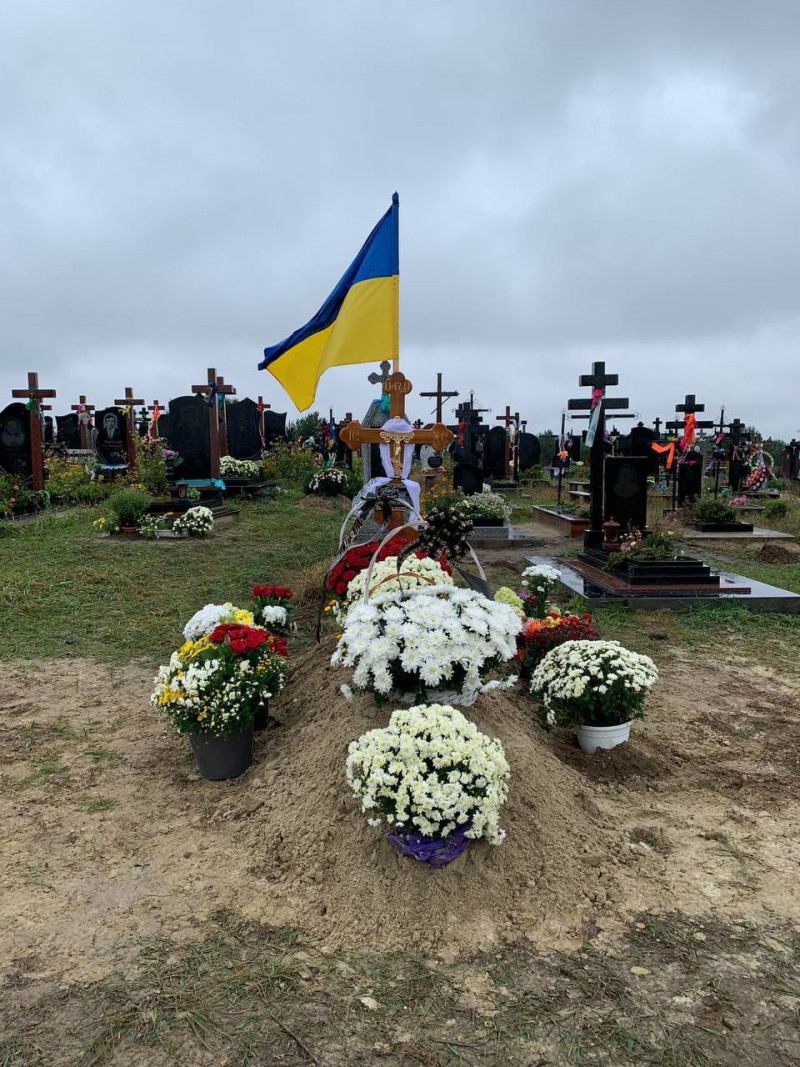 Переніс 15 операцій, але серце не витримало: на Волині попрощались з Героєм Олександром Бебесом