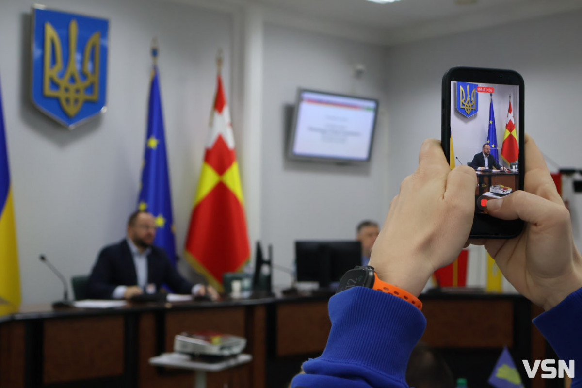 Лютнева сесія Луцької міськради. Фоторепортаж