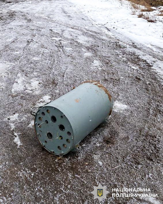 350 кг вибухівки: на Рівненщині чоловік знайшов у полі російську ракету