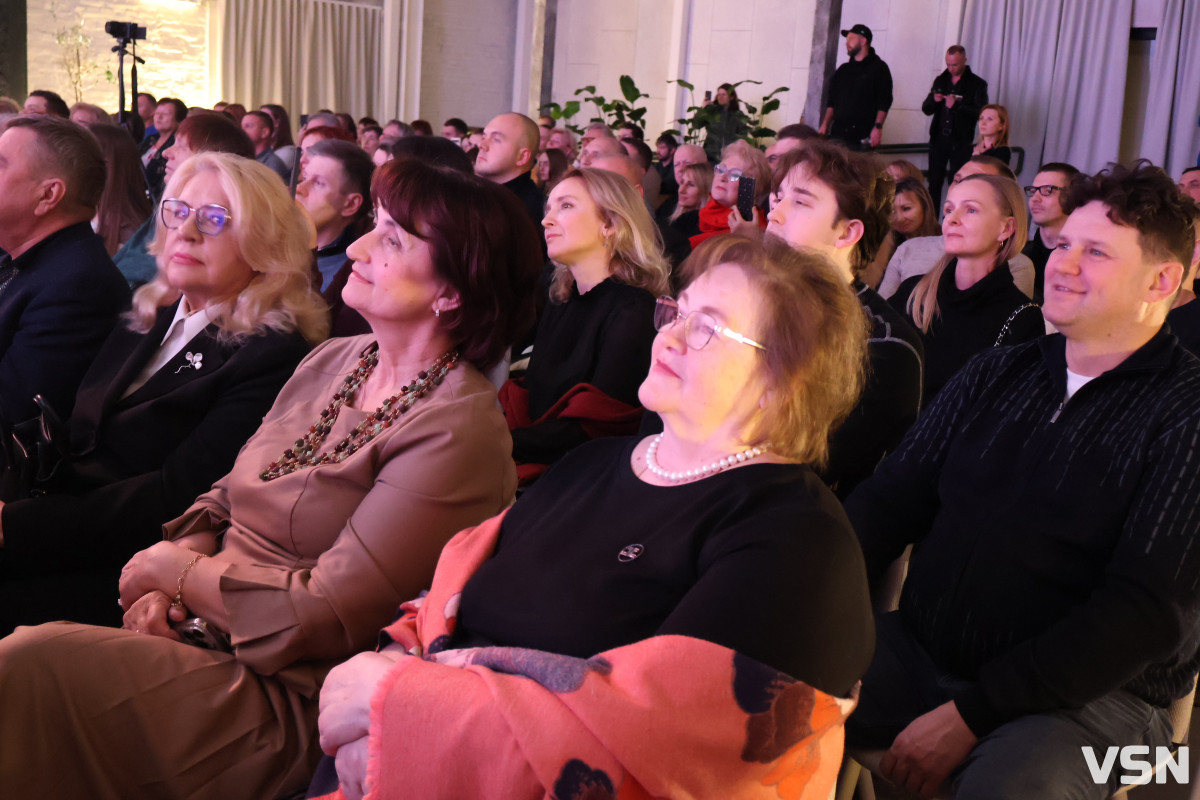 У Луцьку презентували музично-візуальний артпроменад: як відбувся захід