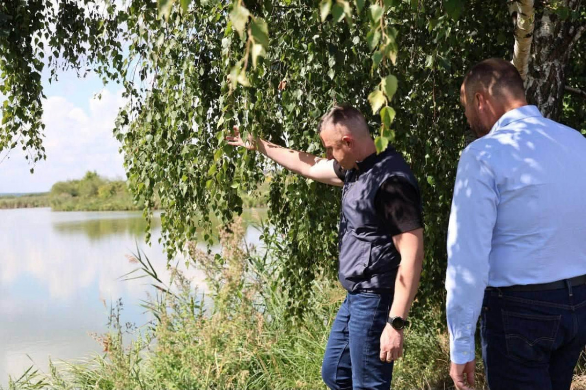 Дитячий садок потребує розширення, а водойми - у захаращеному стані: Андрій Разумовський відвідав Боголюбський округ