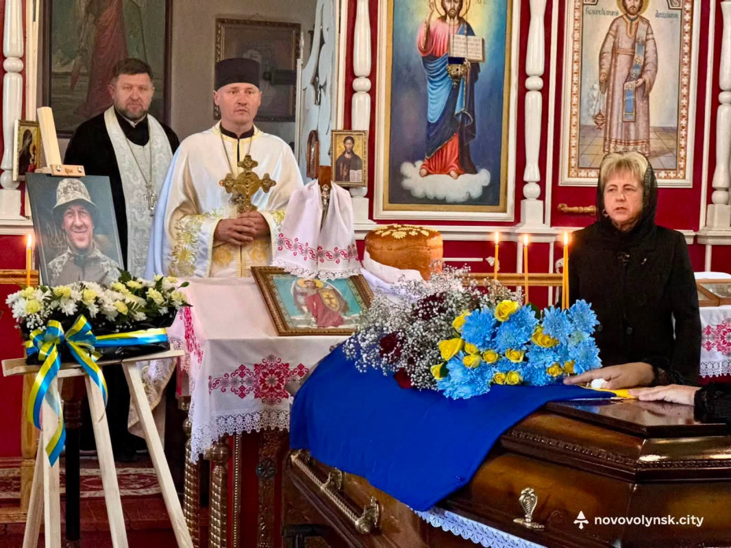 Воював за Україну з 2017 року: на Волині попрощалися із полеглим Захисником Юрієм Сергеєвим