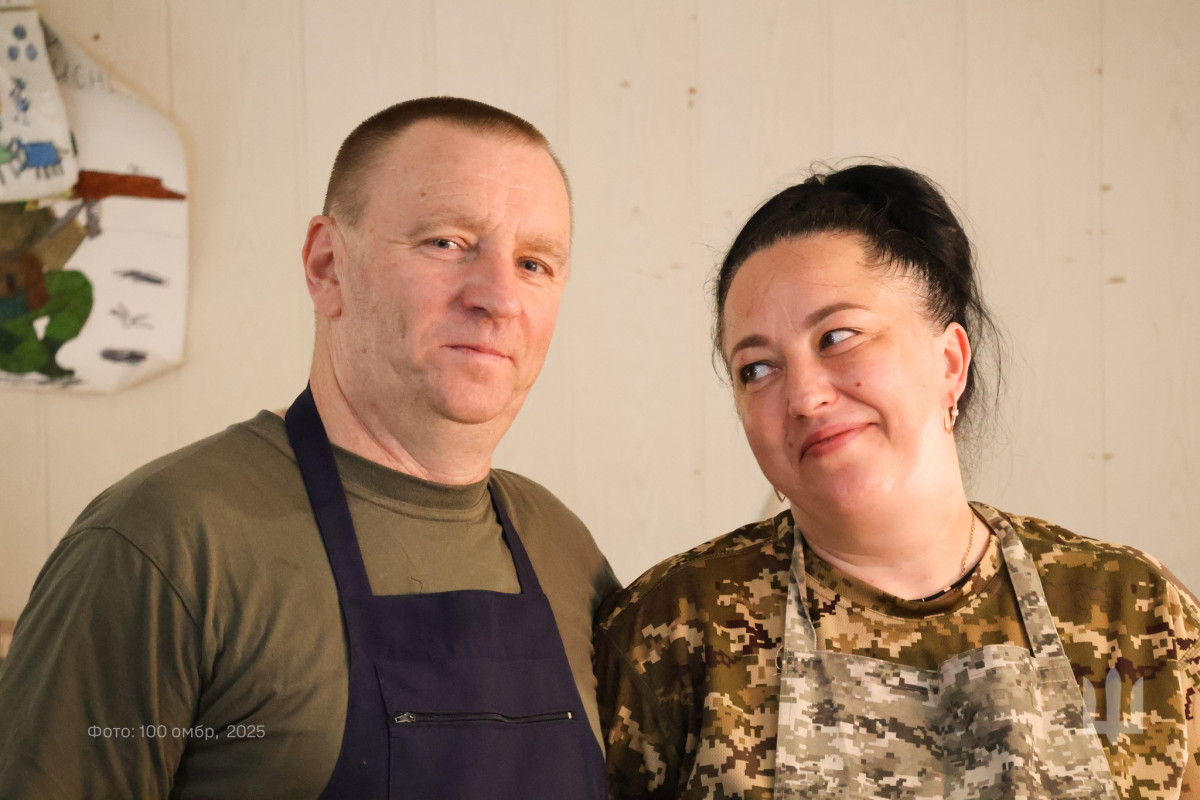 Разом у шлюбі, разом на війні: як подружжя з Волині стали кухарями у батальйоні 100 бригади