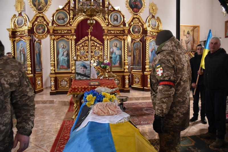 На Волині попрощалися з Героєм Юрієм Коновалом, який загинув наприкінці серпня 2025 року