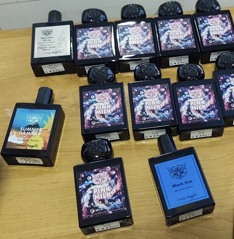 На Волині через кордон намагалися провезти парфумів і техніки на пів мільйона гривень