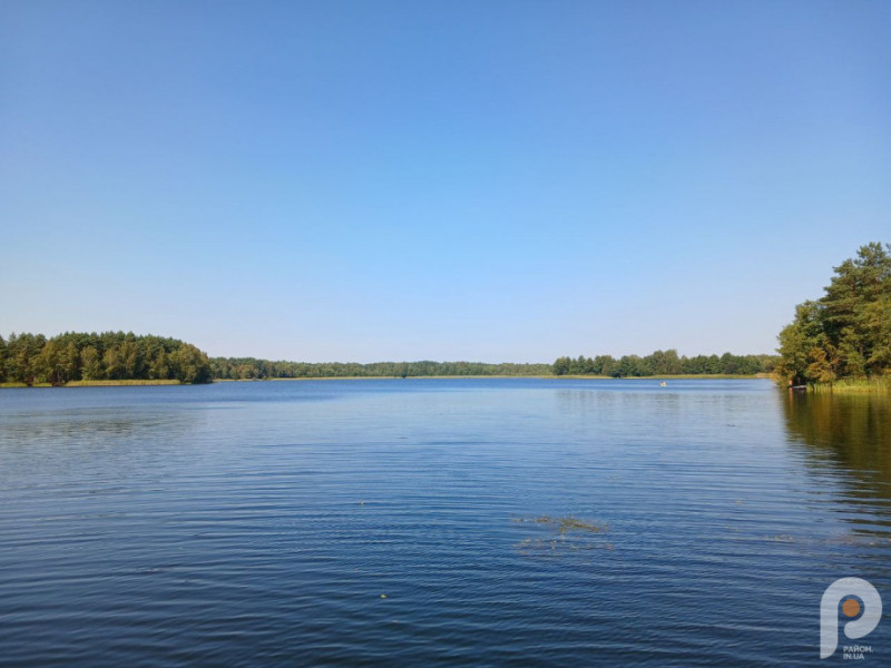Вісім озер Волині, які варто відвідати цього літа