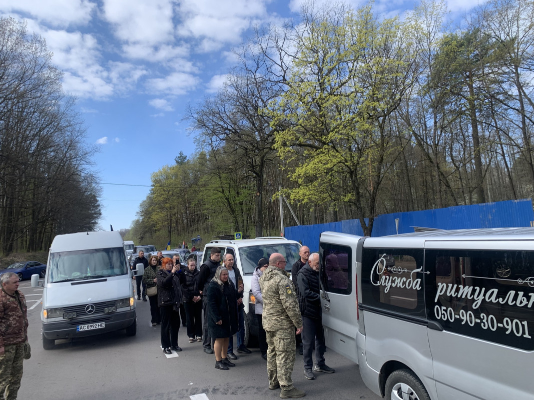 Рівно через рік після загибелі на Волині провели в останню дорогу Героя Юрія Камця