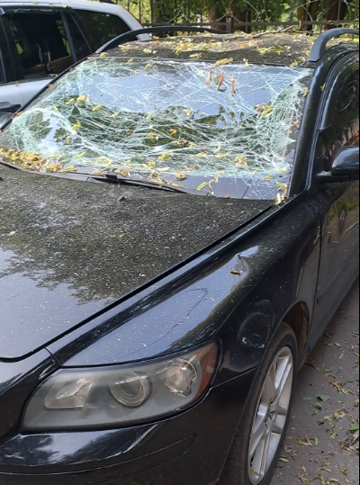 Після ракетного удару в Луцьку сім’я залишилася без даху над головою: відкрито збір коштів