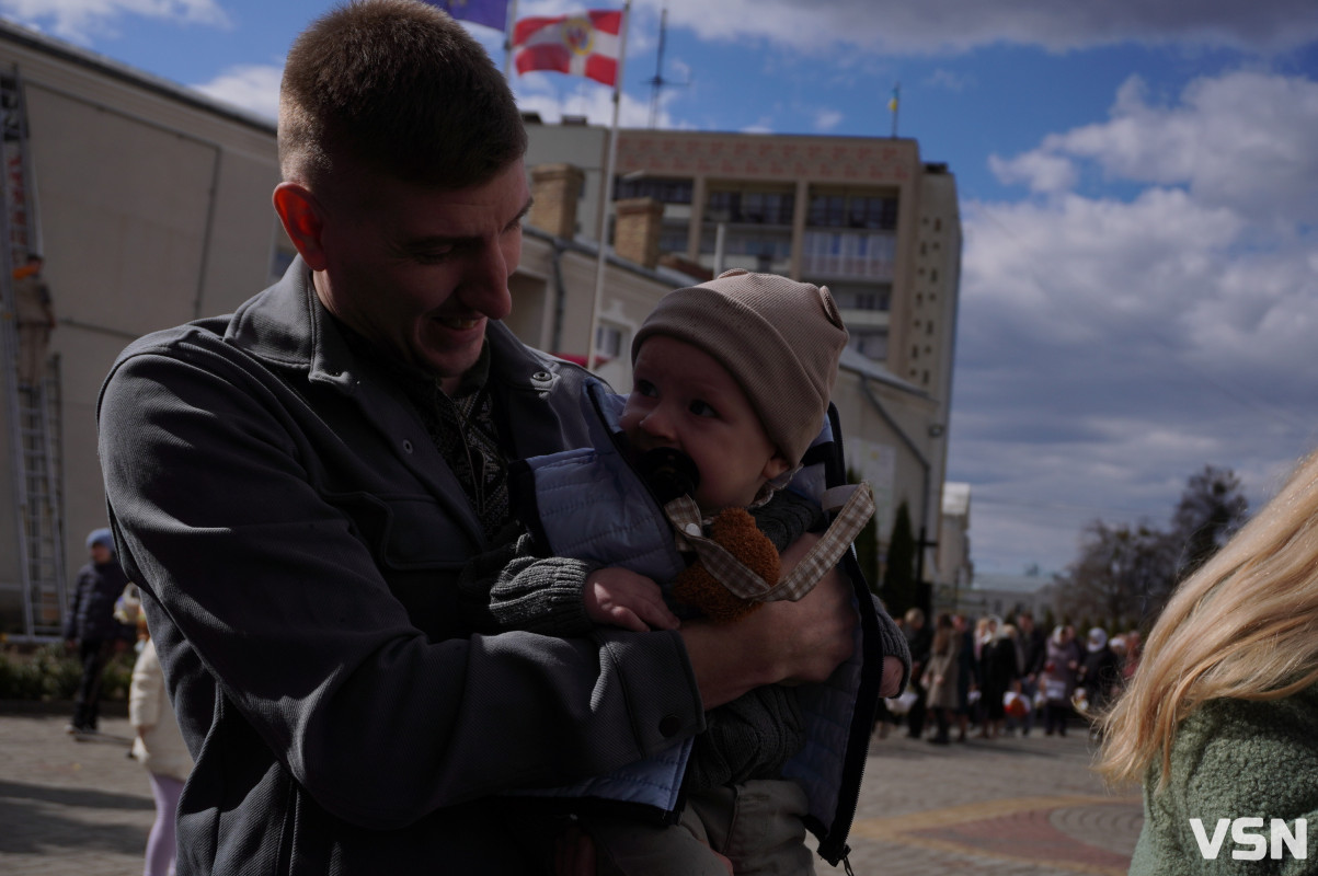 Як у Луцьку освячують Великодні кошики? Фоторепортаж