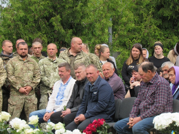 На Волині поховали Героя Тараса Піварчука