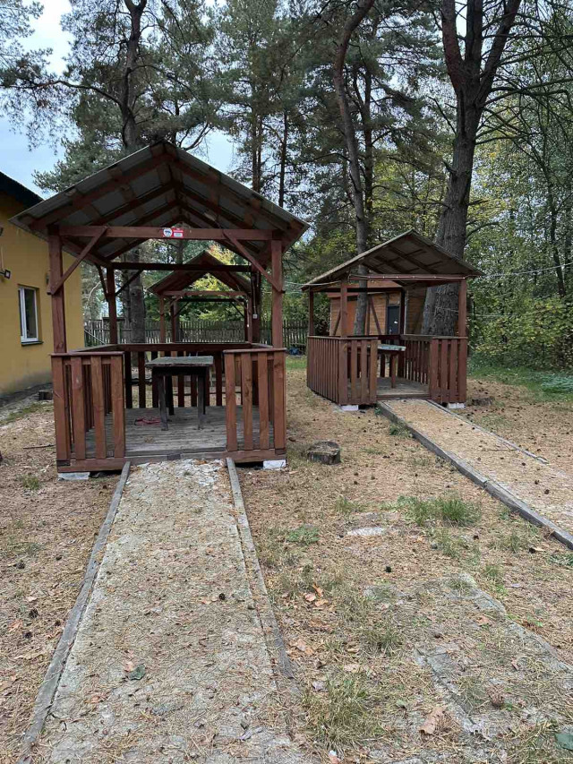 За 100 метрів від Світязя продають сучасну базу відпочинку за 13 мільйонів