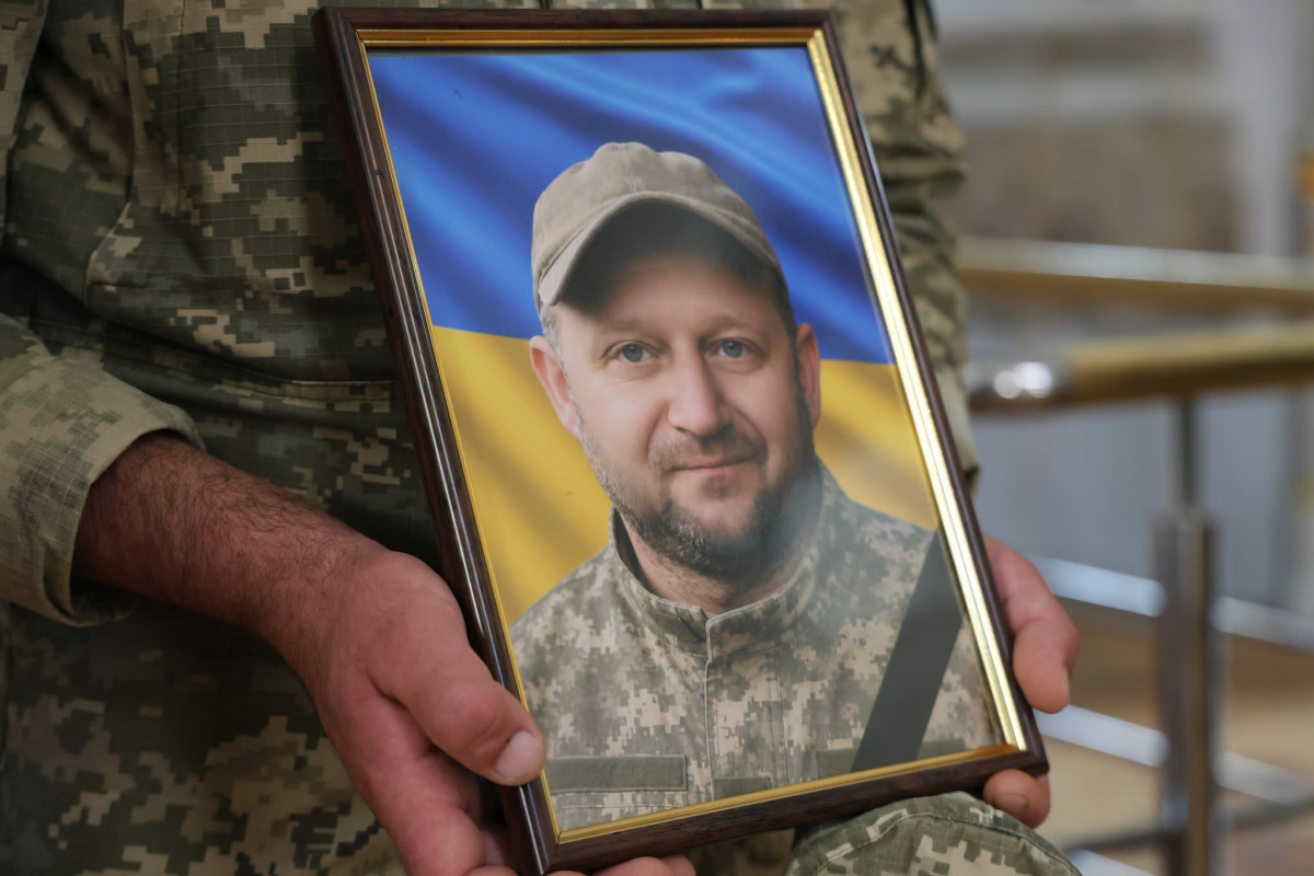 Навіки 44: у Луцьку попрощалися із загиблим Героєм Андрієм Малим