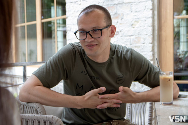 «Обставини не питають, чого ви боїтеся». Бойовий медик Хеджі з Волині — про свій шлях і знання, які рятують життя