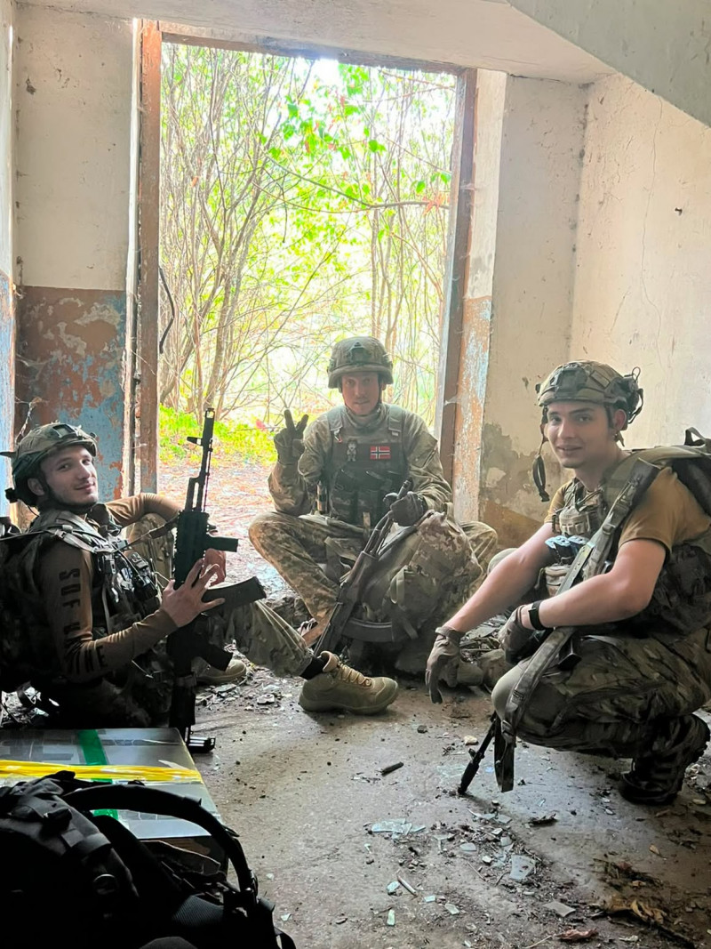 «У 19 пішов служити, а в 24 полює на окупантів з неба: історія прикордонника з Луцька