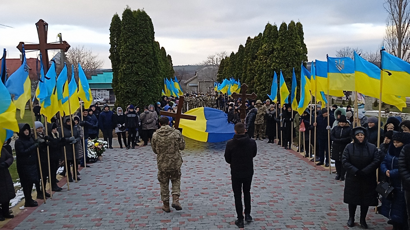 Загинув унаслідок вибуху ворожого снаряда: попрощалися із ексгравцем луцької «Волині» Романом Годованим