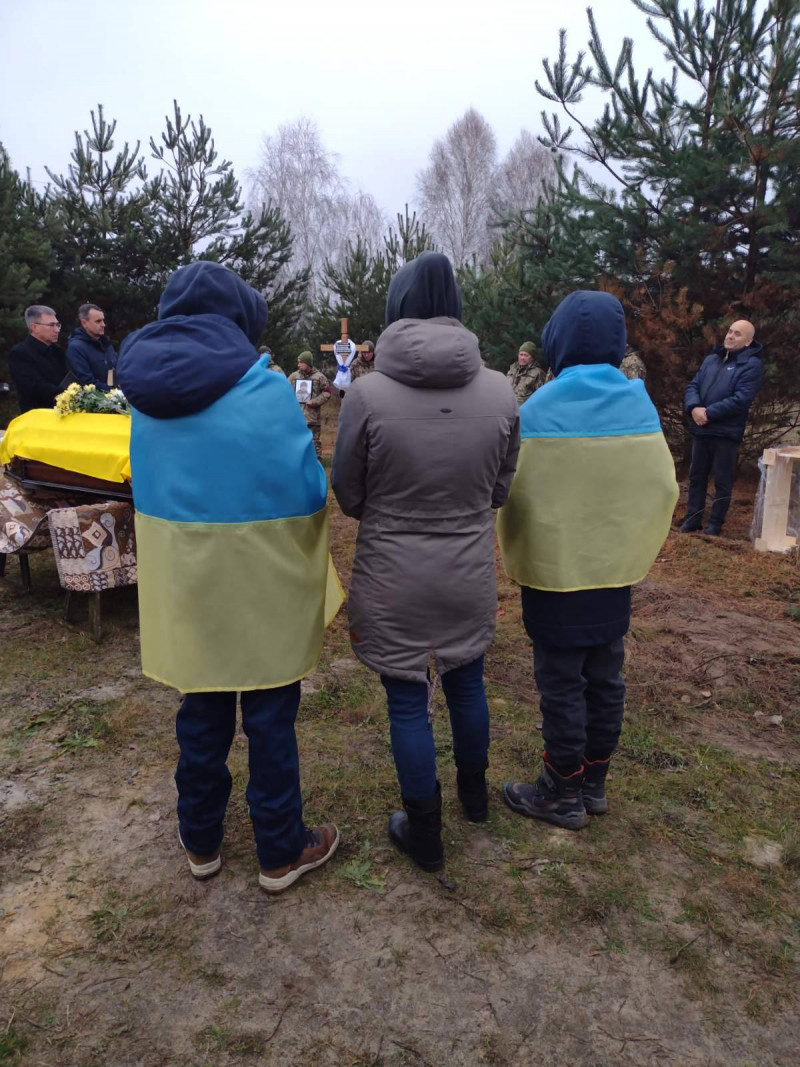Понад 3,5 роки вважався зниклим безвісти: на Волині попрощалися із Героєм Володимиром Малишенком