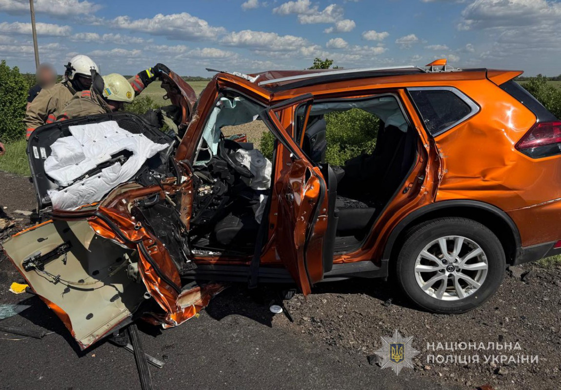 Жахлива ДТП на Волині: зіткнулися шкільний автобус та легковик, травмувалися діти